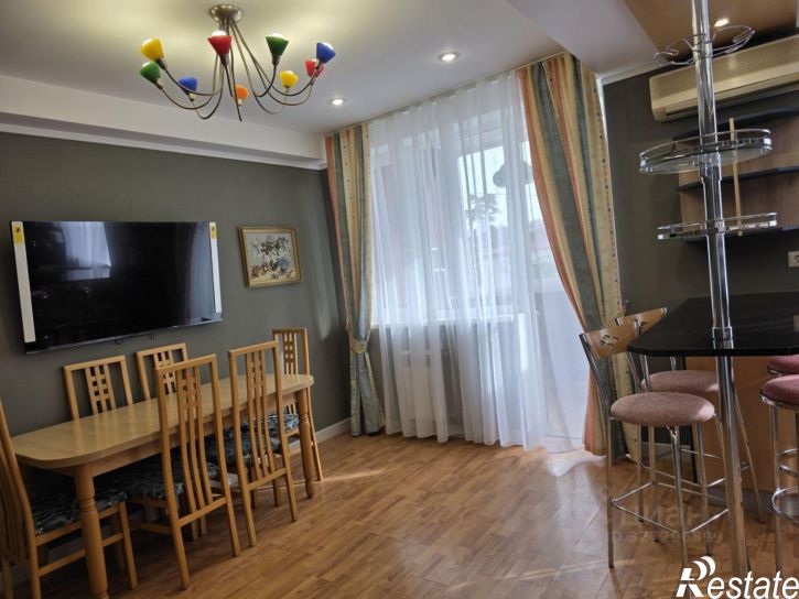 3-комн квартира улица Гагарина, 15,  д. 15