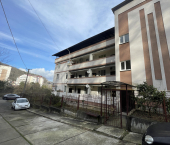 3-комн, 46кв м, этаж 1/4 Фурманова, 10е