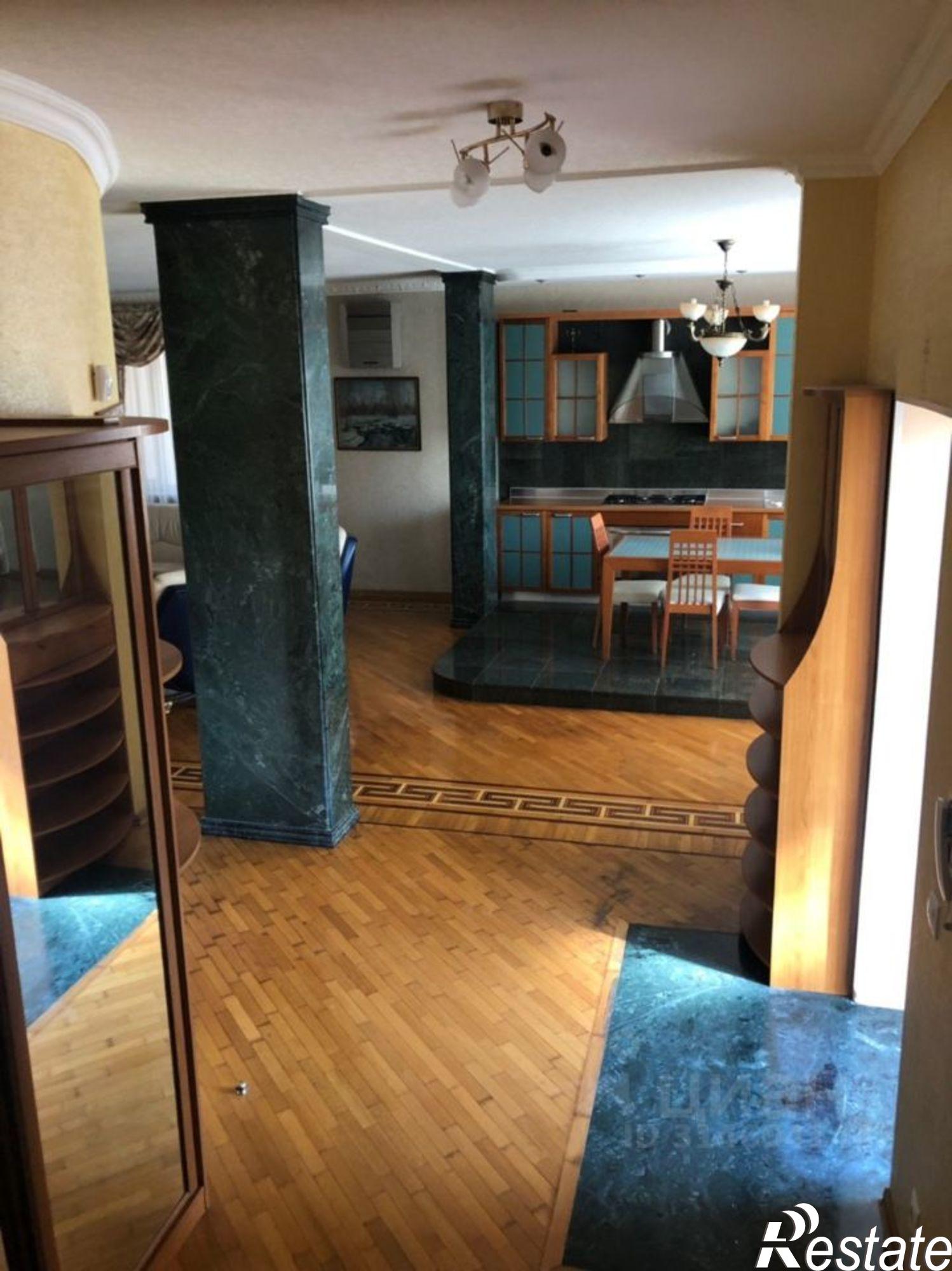 Купить дачу, дом, коттедж за 100 000 000 рублей на пер Рахманинова, 22