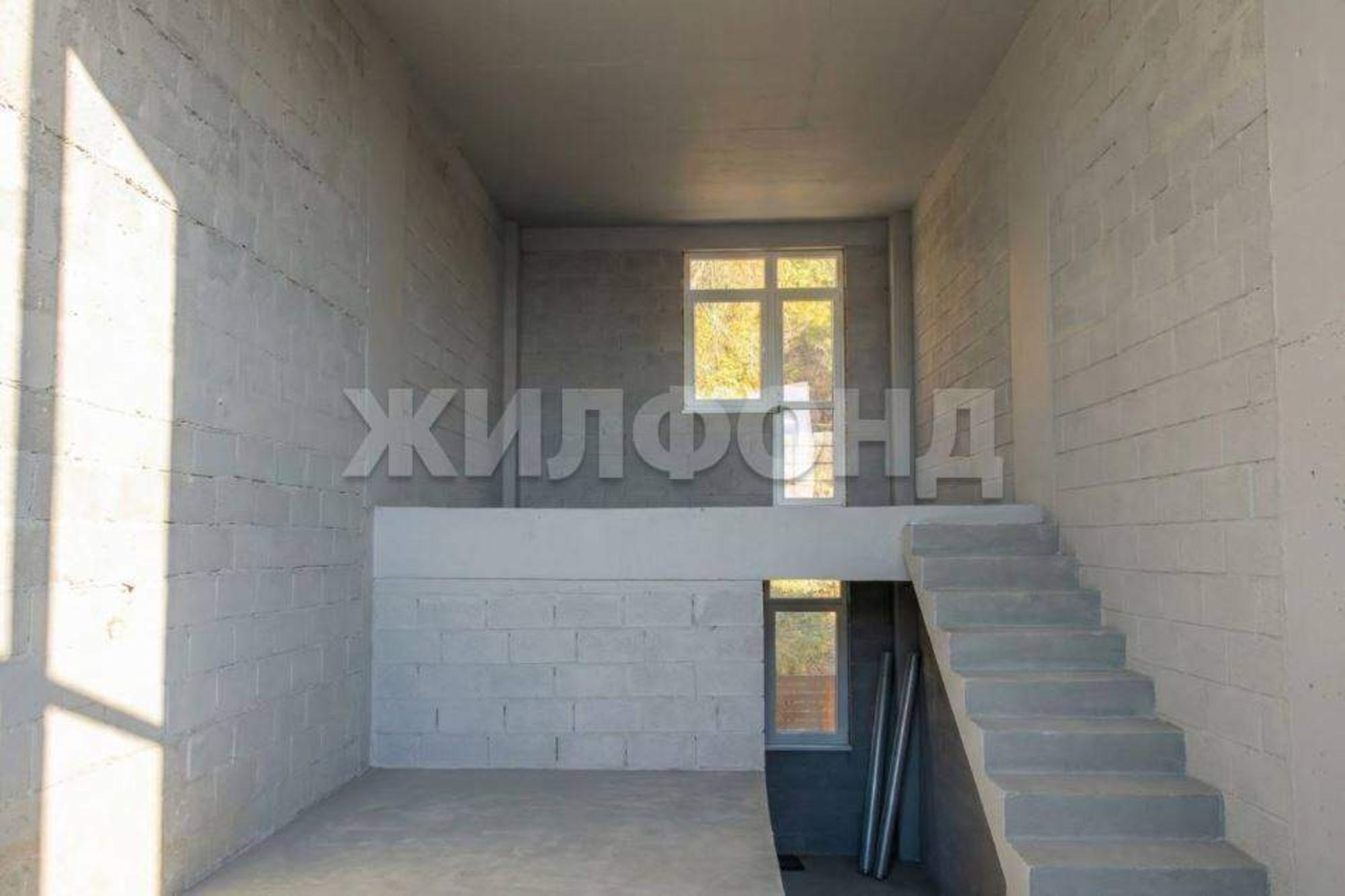 Купить дачу, дом, коттедж за 15 000 000 рублей на Высокогорная улица