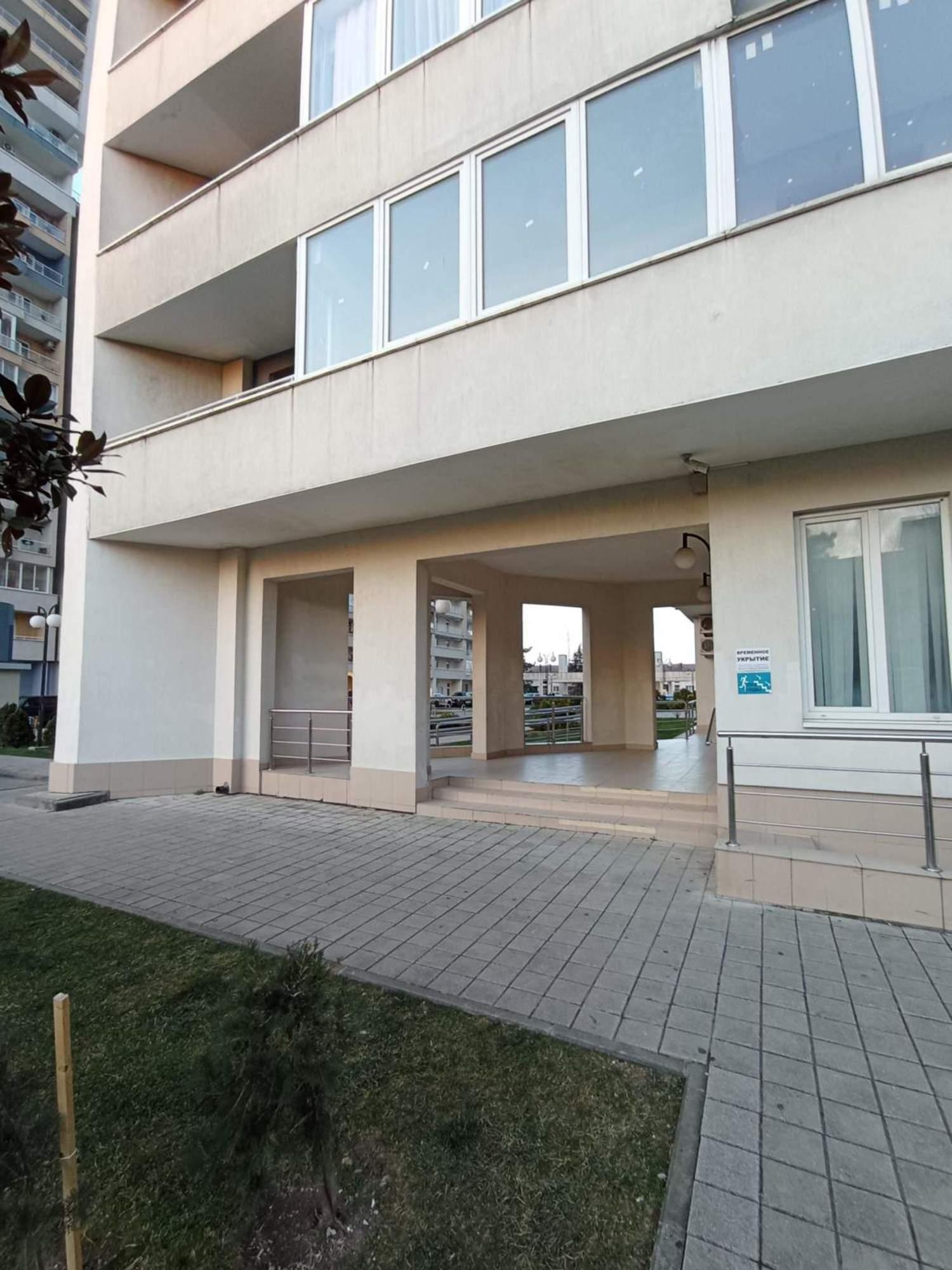 Купить офис, помещение под офис за 62 712 300 рублей на Кирпичная улица, д.2