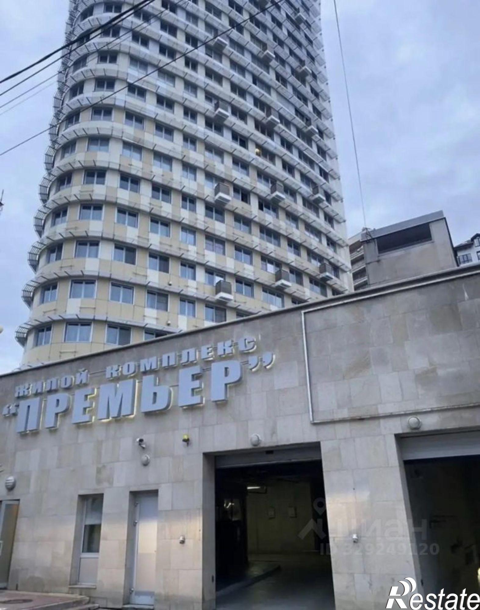 Купить гараж, место в паркинге за 4 500 000 рублей на ул Кубанская, 12Б