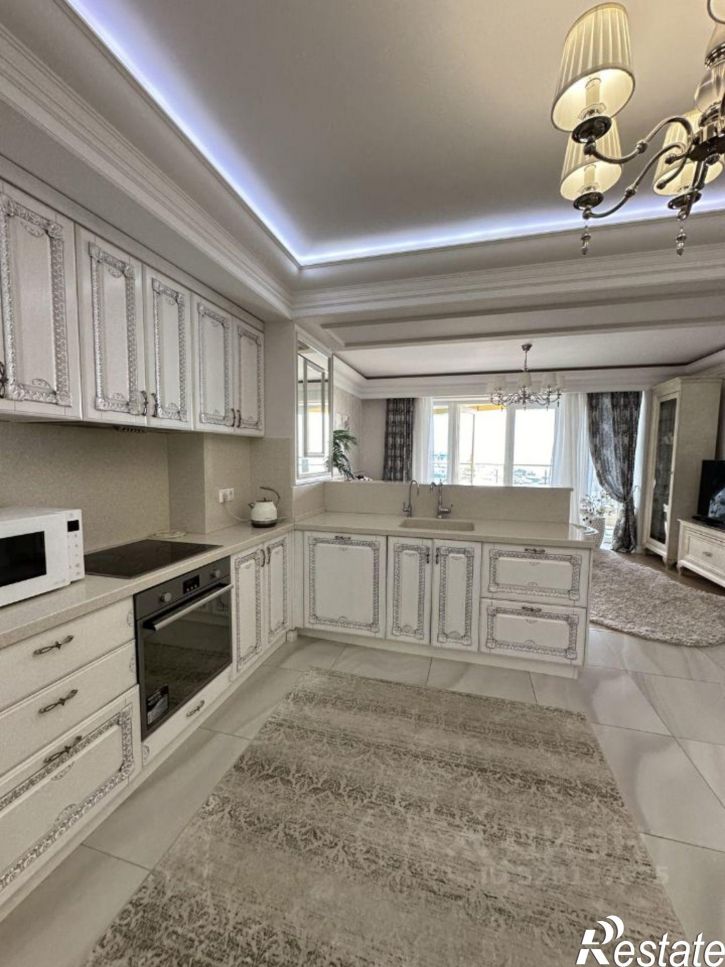 3-комн квартира ул Несебрская, 22А,  д. 22А