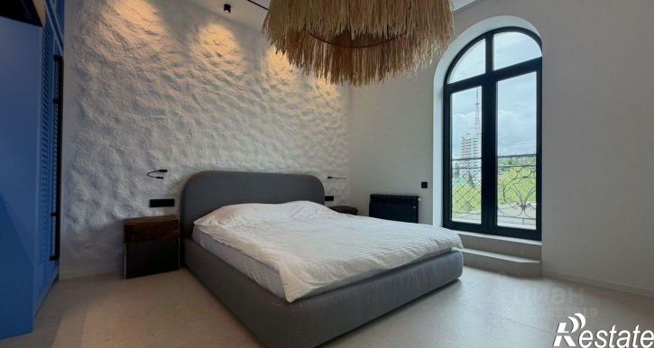 2-комн квартира улица Орджоникидзе, 9Л,  д. 9Л