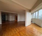 3-комн, 135кв м, этаж 10/16 ул Роз, 52