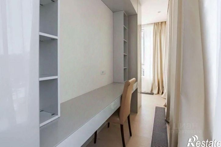 4-комн квартира Гагринская улица, 10,  д. 10