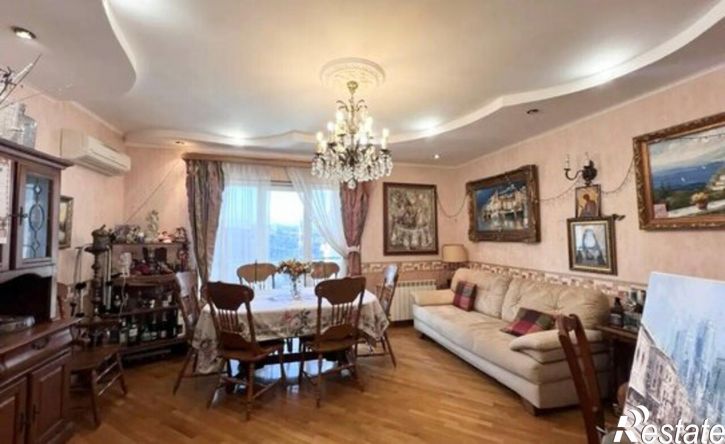 5-комн квартира улица Яна Фабрициуса, 2/9,  д. 2/9