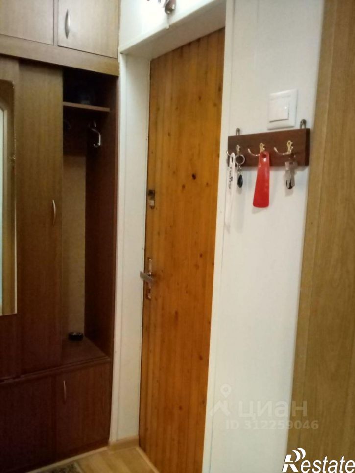 1-комн квартира Нагорная улица, 27,  д. 27