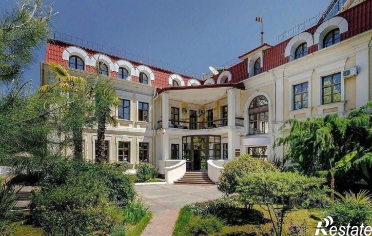 2-комн квартира улица Орджоникидзе, 9Л,  д. 9Л