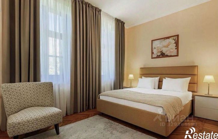 2-комн квартира улица Орджоникидзе, 9Л,  д. 9Л