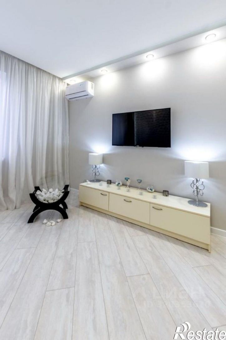 2-комн квартира улица Верхняя Лысая Гора, 10,  д. 10