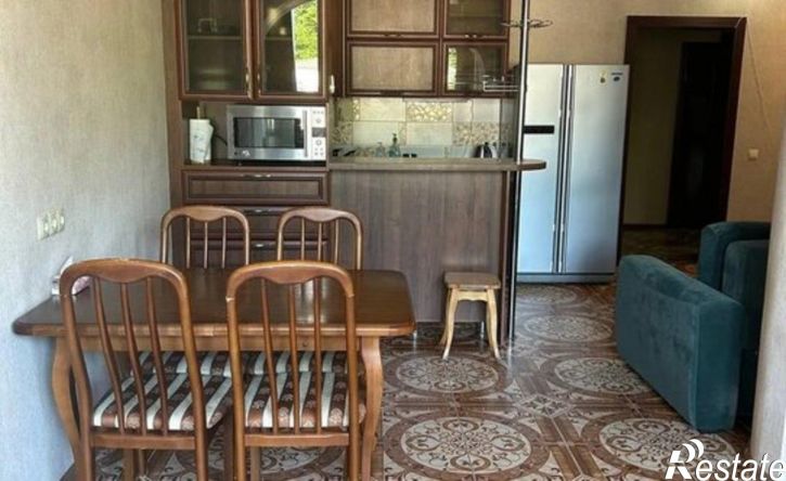 3-комн квартира Родниковая улица, 23,  д. 23