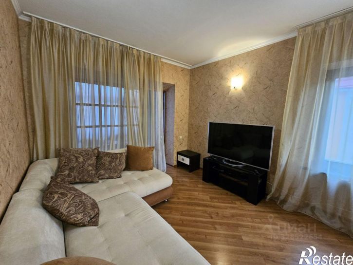 2-комн квартира улица Революции, 14,  д. 14