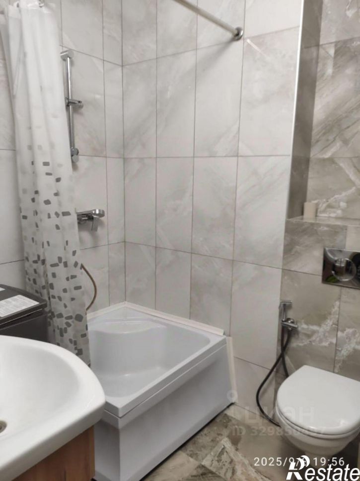 2-комн квартира ул Ландышевая, 12/8,  д. 12/8
