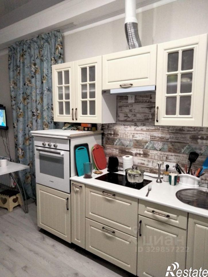 1-комн квартира улица Лазурная Долина, 85Б,  д. 85Б