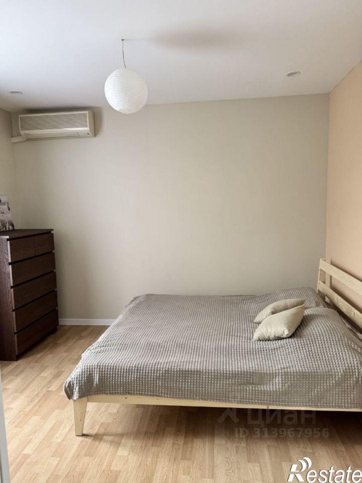 3-комн квартира ул Альпийская, 10,  д. 10