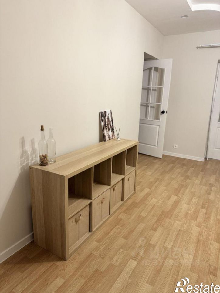 3-комн квартира ул Альпийская, 10,  д. 10