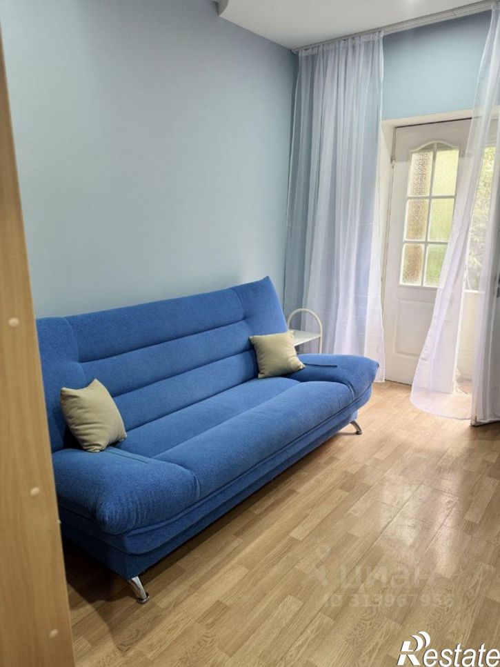 3-комн квартира ул Альпийская, 10,  д. 10