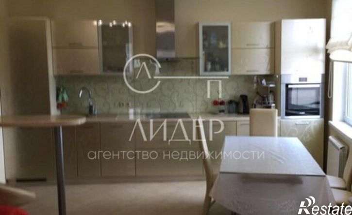2-комн квартира ул Юных Ленинцев, 10,  д. 10