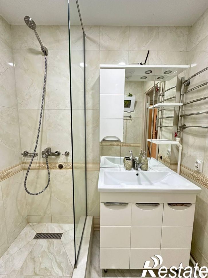 2-комн квартира улица Партизанская, 6