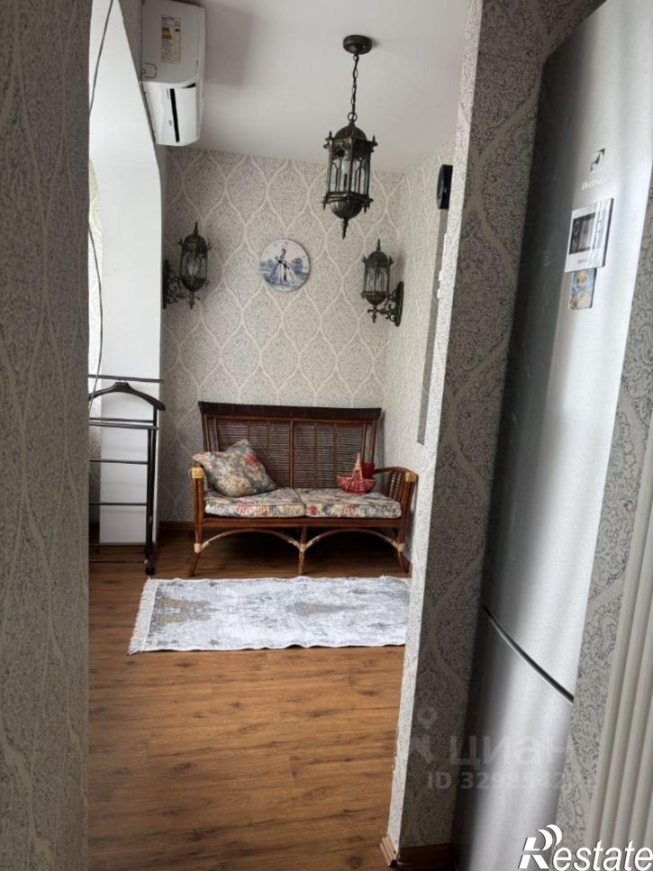 2-комн квартира Вишнёвая улица, 17,  д. 17
