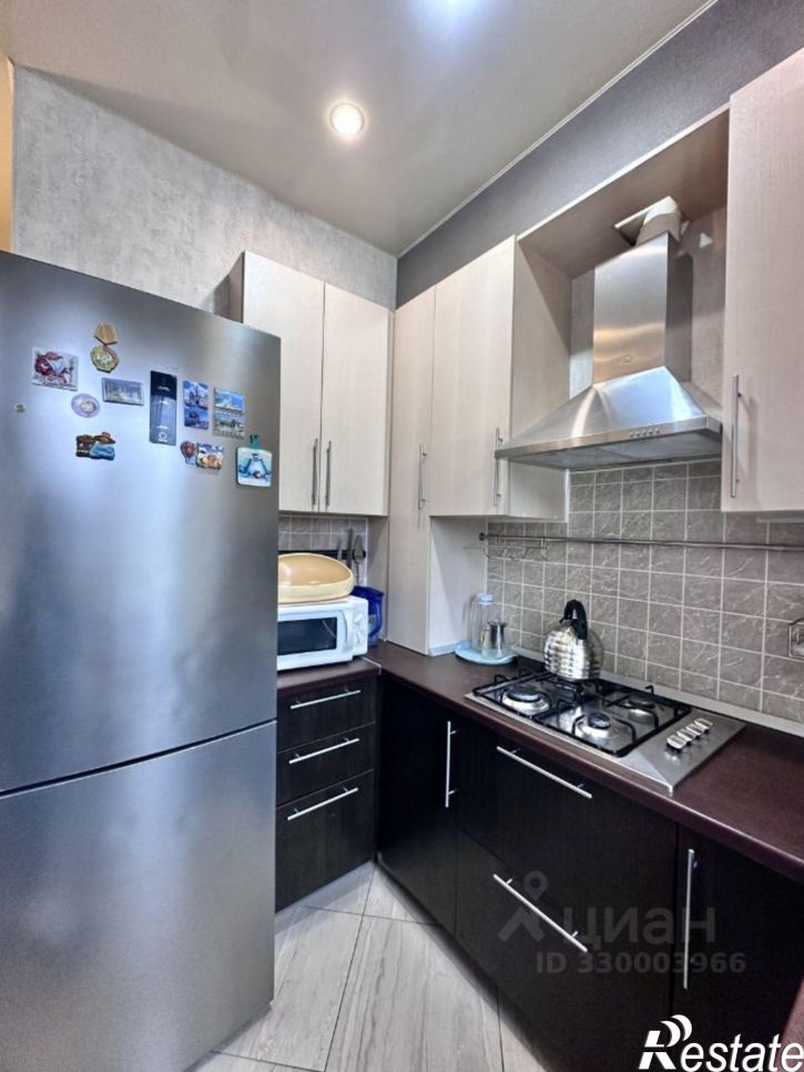 2-комн квартира Полтавская улица, 14,  д. 14