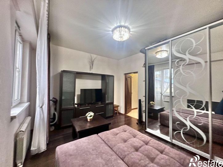 2-комн квартира Полтавская улица, 14,  д. 14