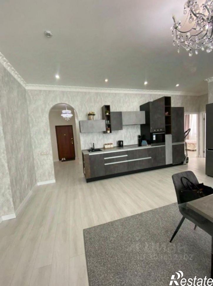 4-комн квартира Черноморская улица, 19,  д. 19