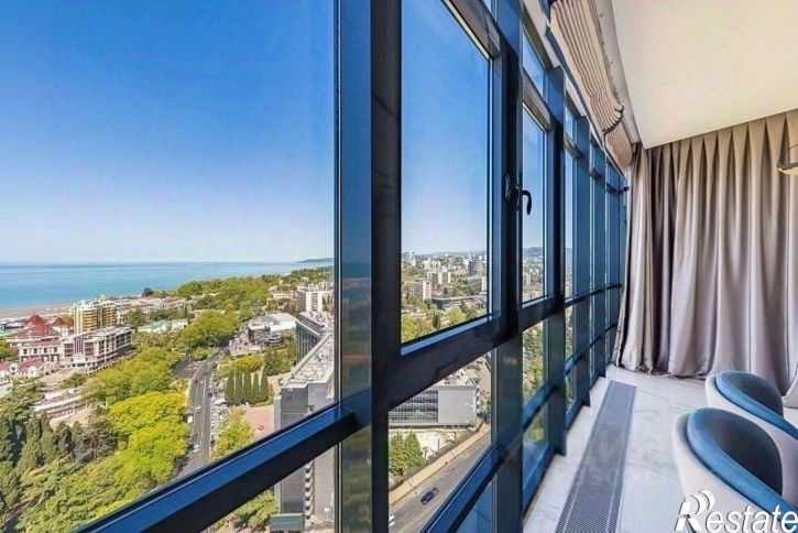 4-комн квартира улица Войкова, 30,  д. 30