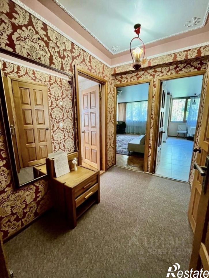 2-комн квартира улица Островского, 1,  д. 1