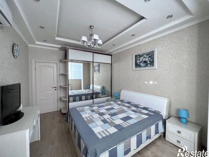 2-комн квартира ул Юных Ленинцев, 10,  д. 10