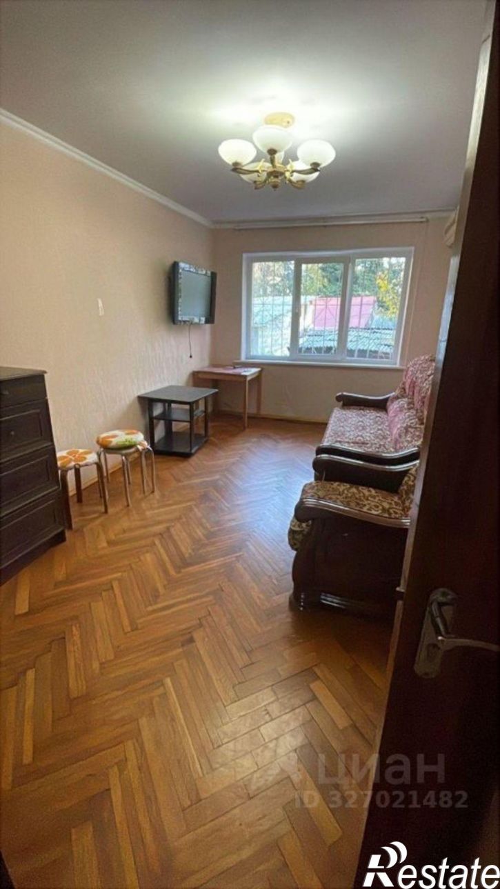 2-комн квартира Садовая улица, 64,  д. 64