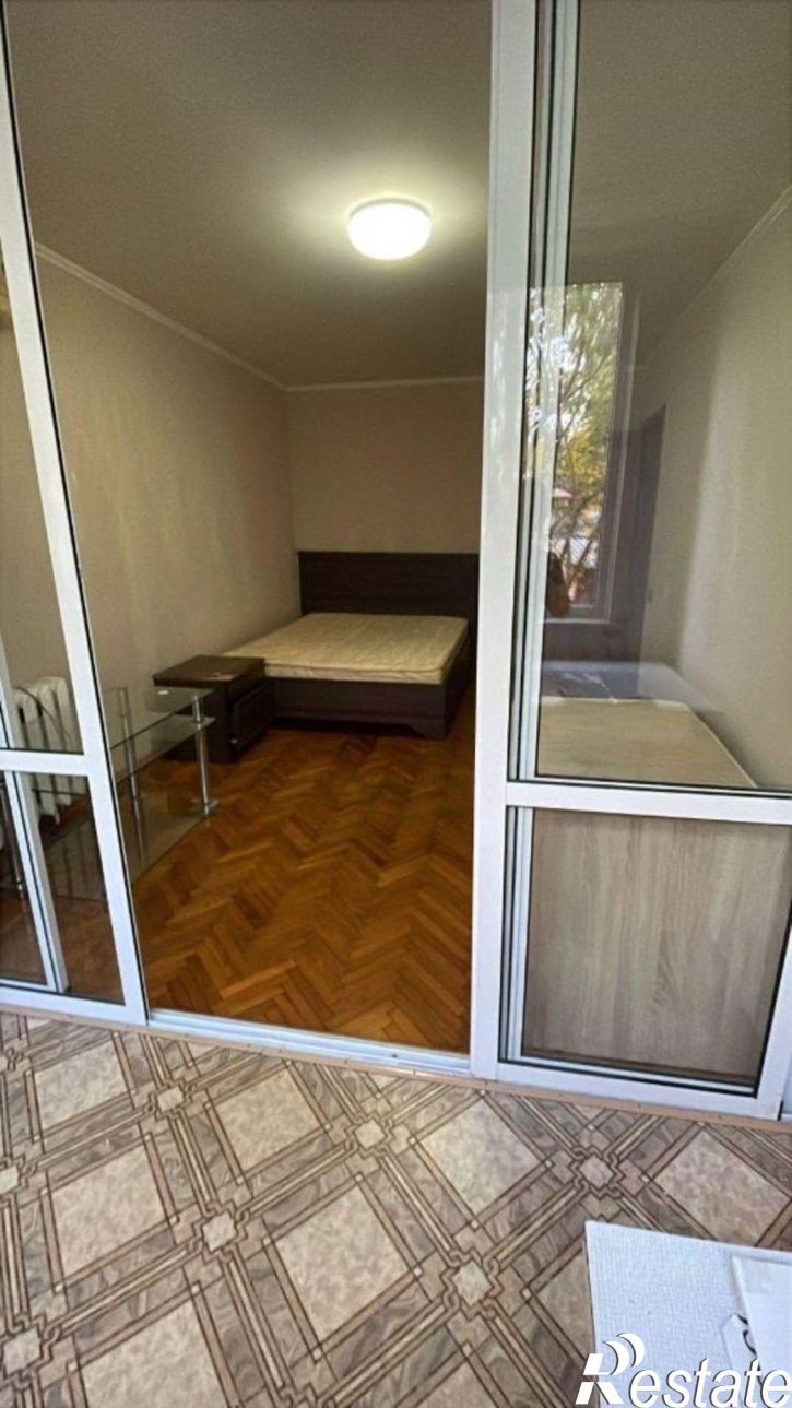 2-комн квартира Садовая улица, 64,  д. 64