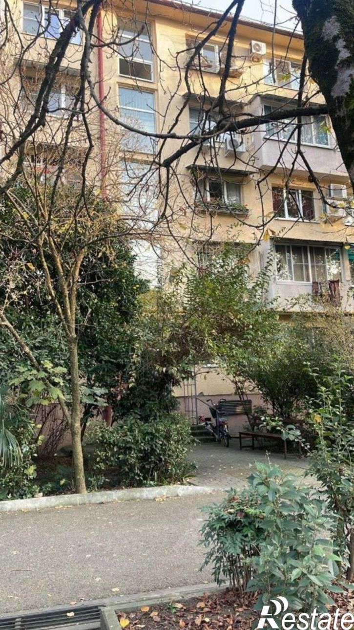 2-комн квартира Садовая улица, 64,  д. 64