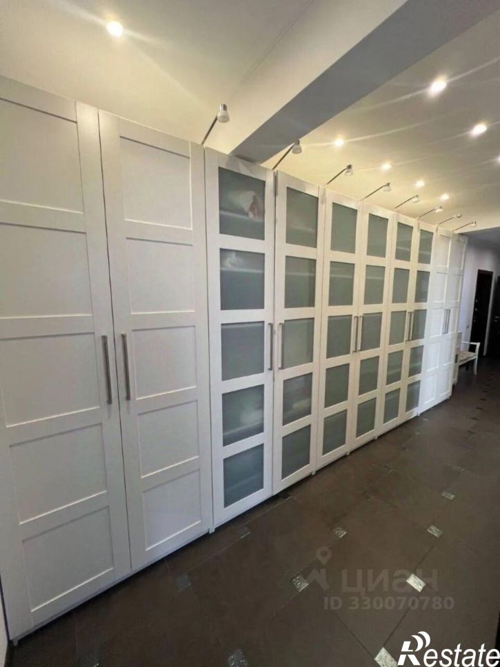 2-комн квартира улица Есауленко, 1Б,  д. 1Б