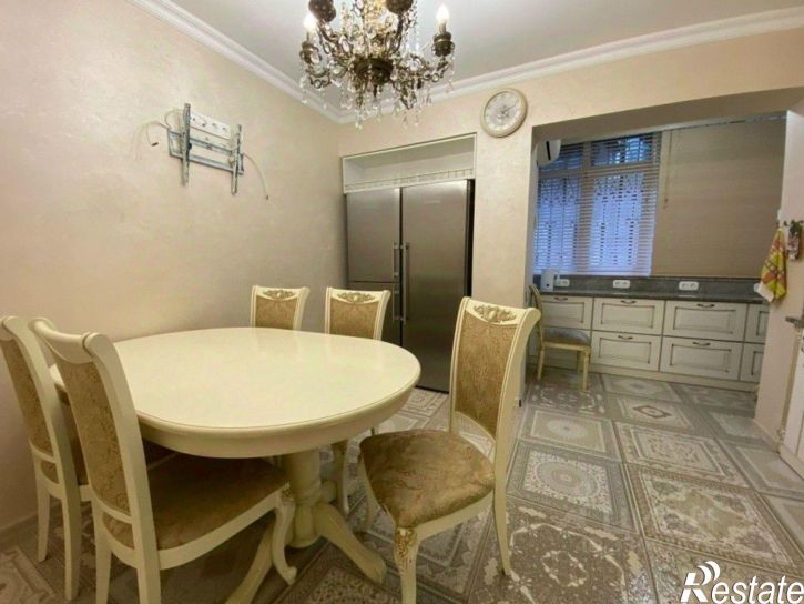 4-комн квартира ул Благодатная, 59,  д. 59