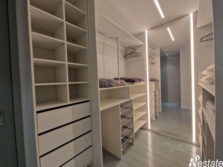 3-комн квартира ул Орджоникидзе, 17,  д. 17