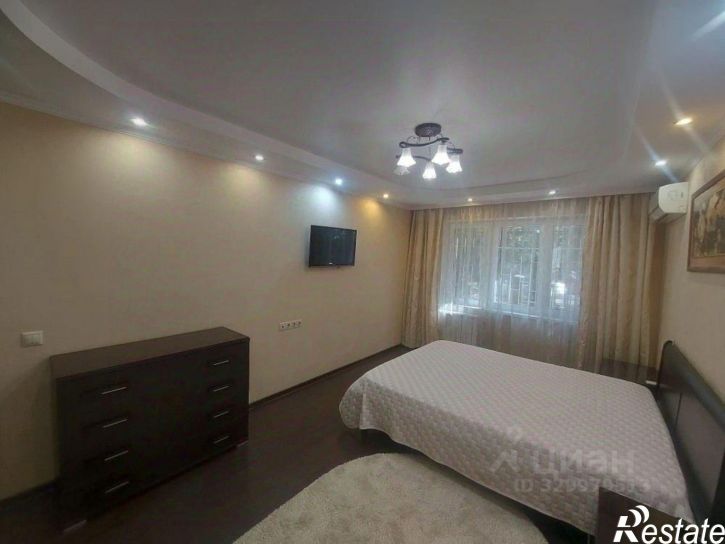 2-комн квартира улица Роз, 50,  д. 50