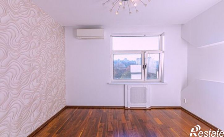 2-комн квартира ул Роз, 52,  д. 52