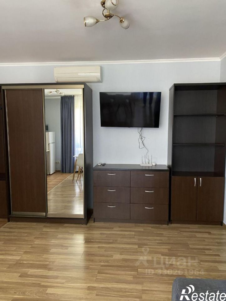 1-комн квартира ул Защитников Кавказа, 9,  д. 9