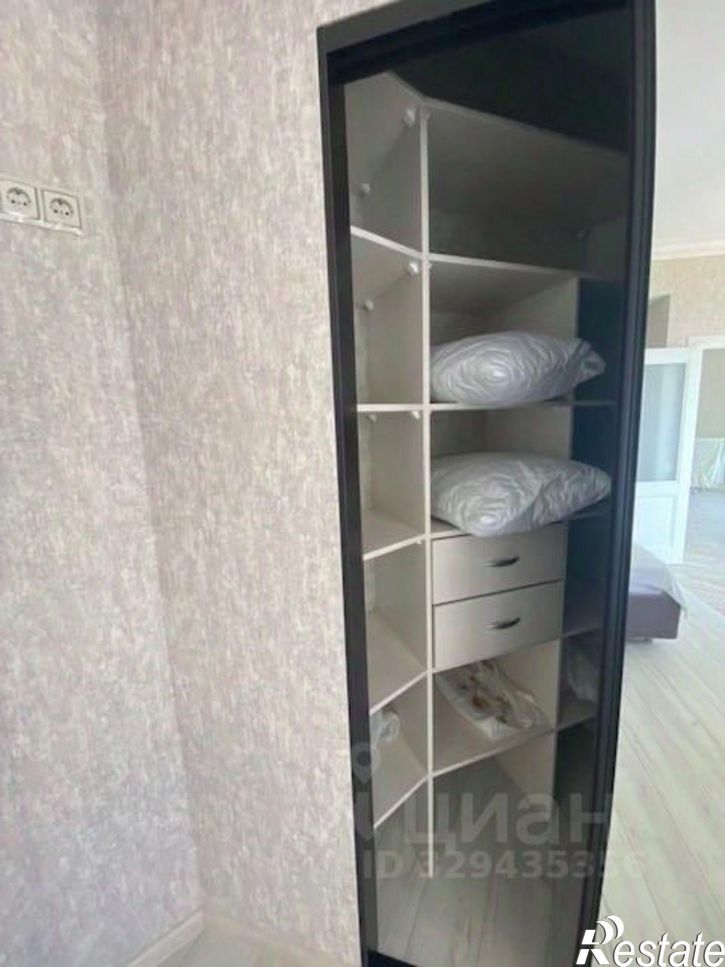 3-комн квартира Красная улица, 2,  д. 2