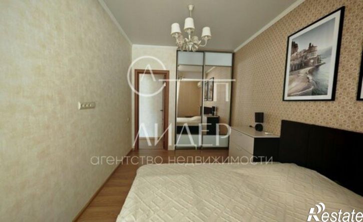 3-комн квартира улица Чекменева, 11/4,  д. 11/4