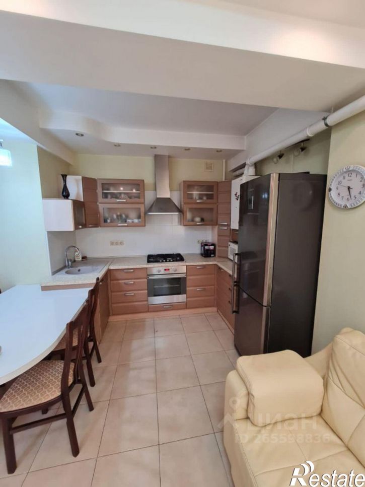 3-комн квартира улица Тургенева, 4А,  д. 4А