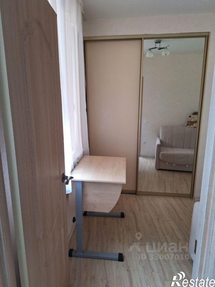 2-комн квартира улица Верхняя Лысая Гора, 33Г,  д. 33Г