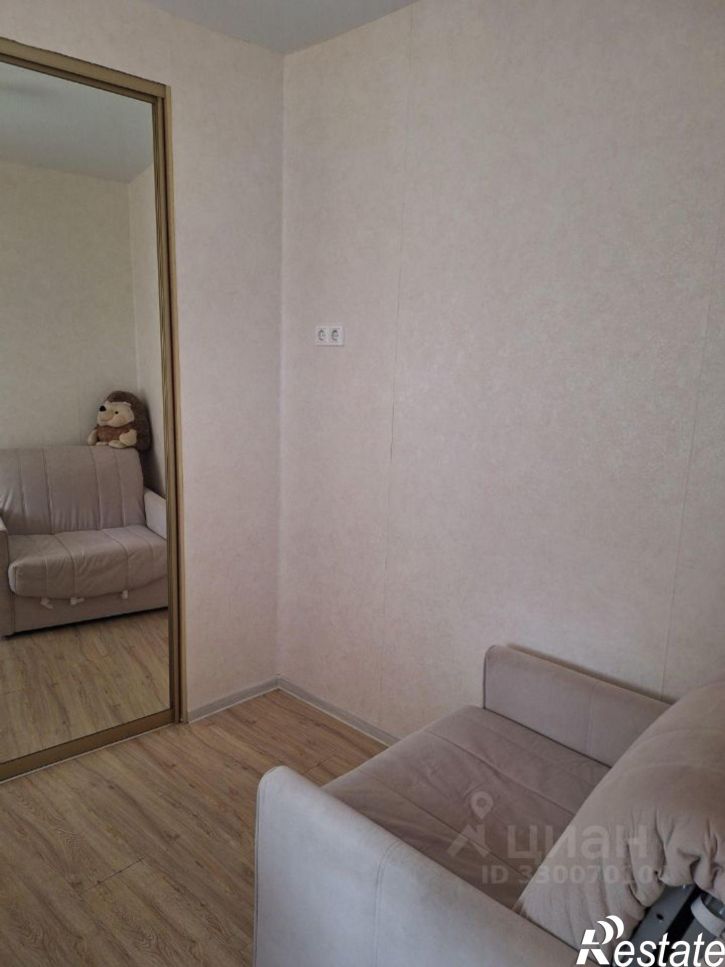 2-комн квартира улица Верхняя Лысая Гора, 33Г,  д. 33Г