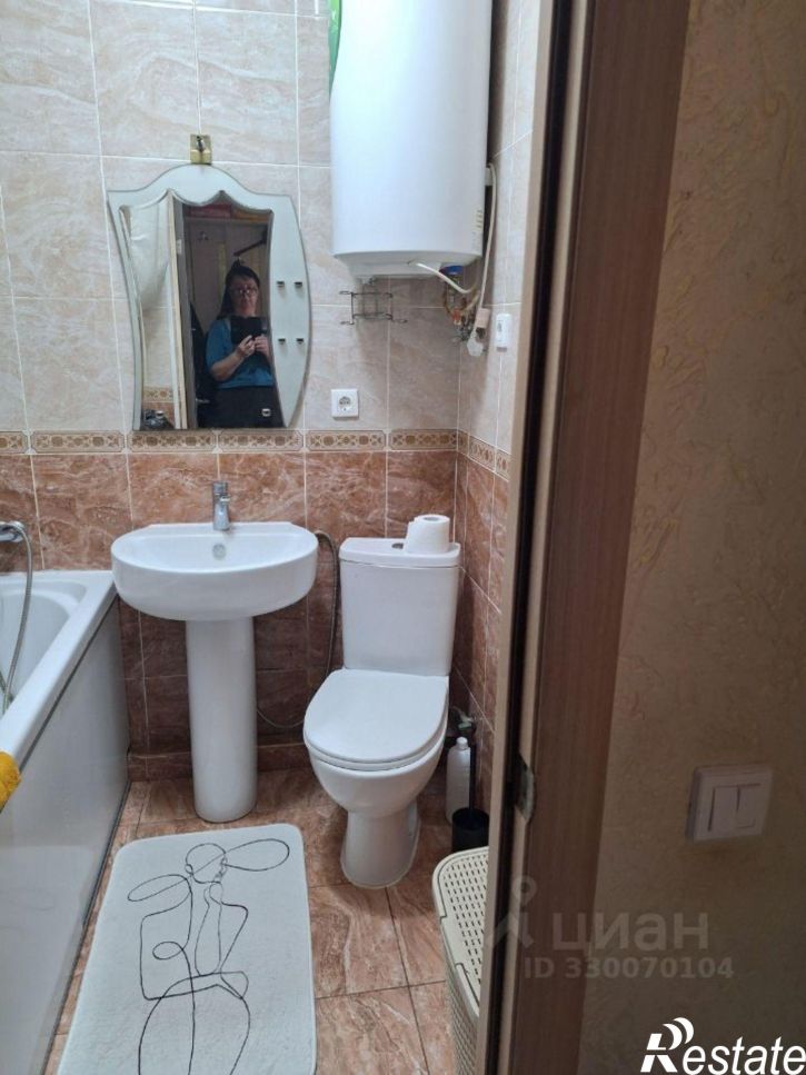 2-комн квартира улица Верхняя Лысая Гора, 33Г,  д. 33Г