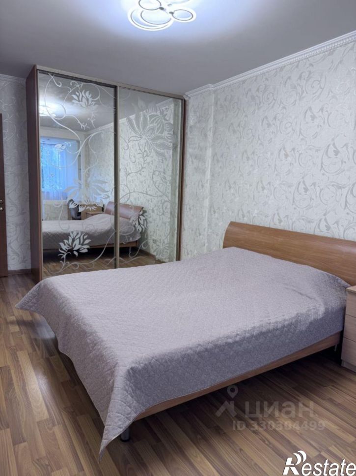 2-комн квартира улица Гагарина, 8,  д. 8