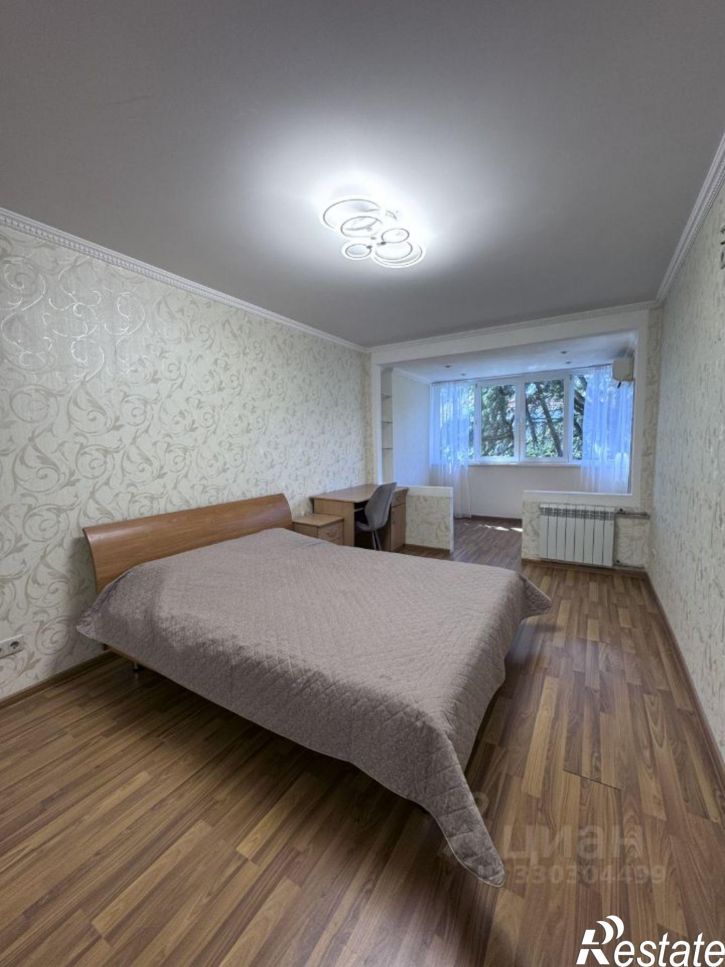 2-комн квартира улица Гагарина, 8,  д. 8