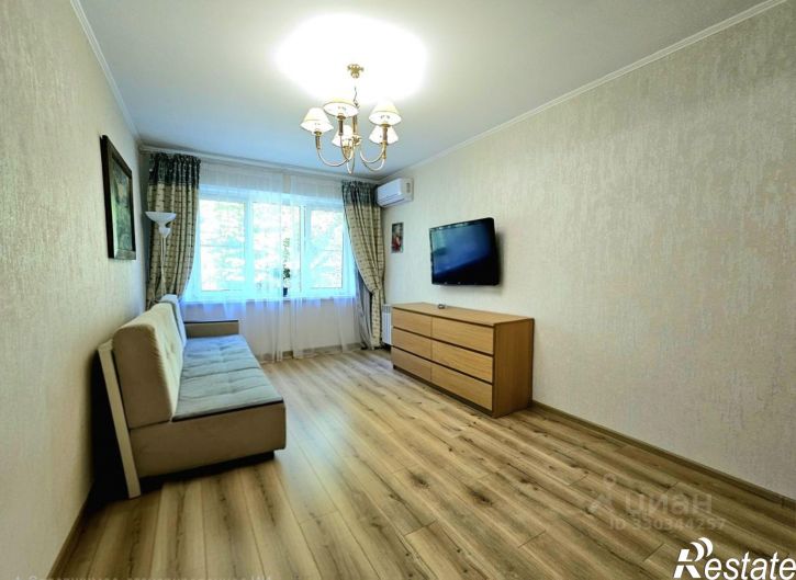 2-комн квартира ул Лесная, 1,  д. 1