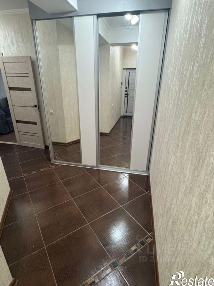 3-комн квартира ул Просвещения, 125,  д. 125